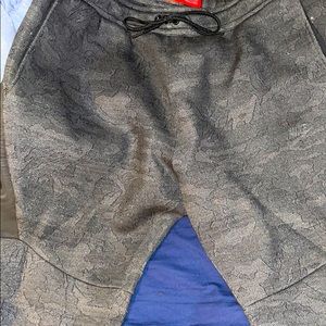 Gator print sweat pants